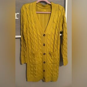 NWOT Boutique Mustard Cable Knit Cardigan! SZ Lrge